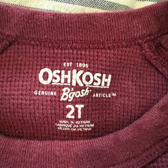 Long sleeve shirts 2T - Picture 4 of 8